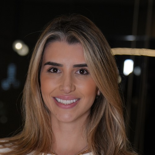 Melissa Costa, corretora responsável